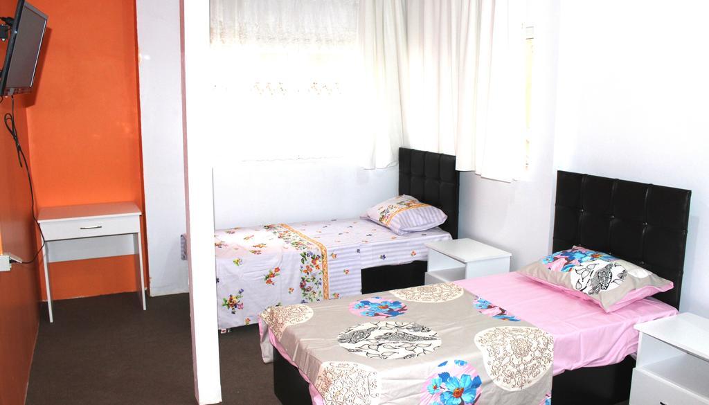 Limon Hostel Edirne Esterno foto